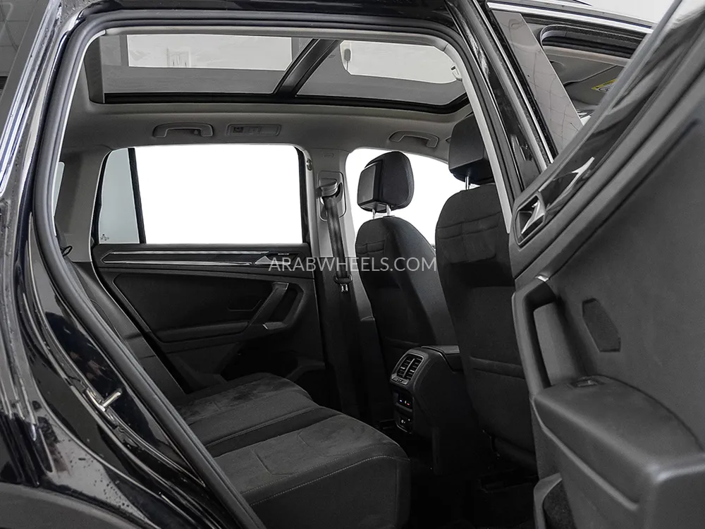 Volkswagen Tiguan 2021 for Sale in Dubai Image-13