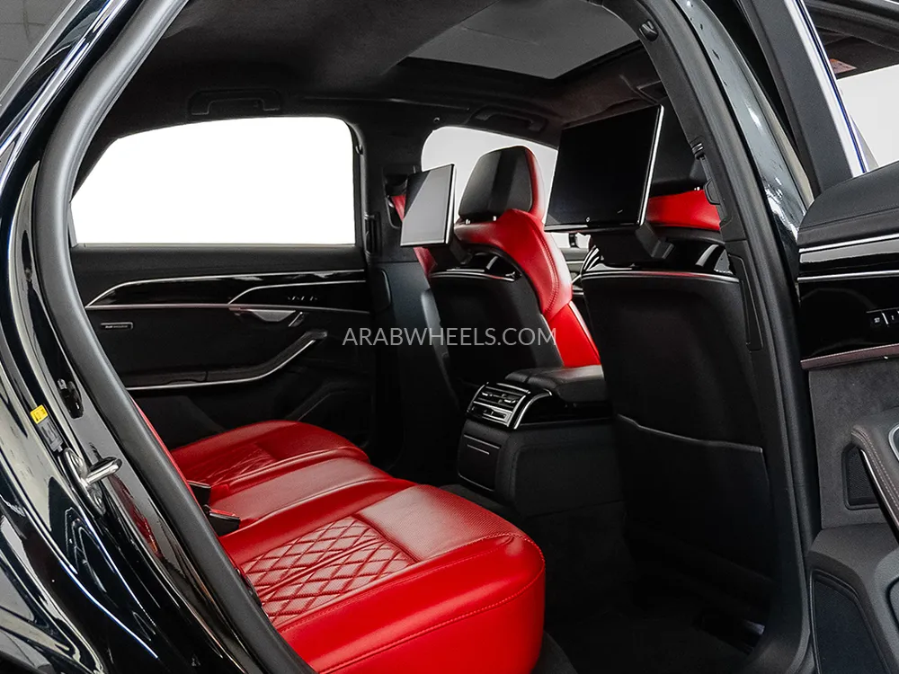 Audi S8 2022 for Sale in Dubai Image-14