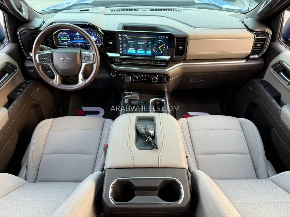 شيفروليه سيلفرادو 2022 for Sale in أبو ظبي Image-9