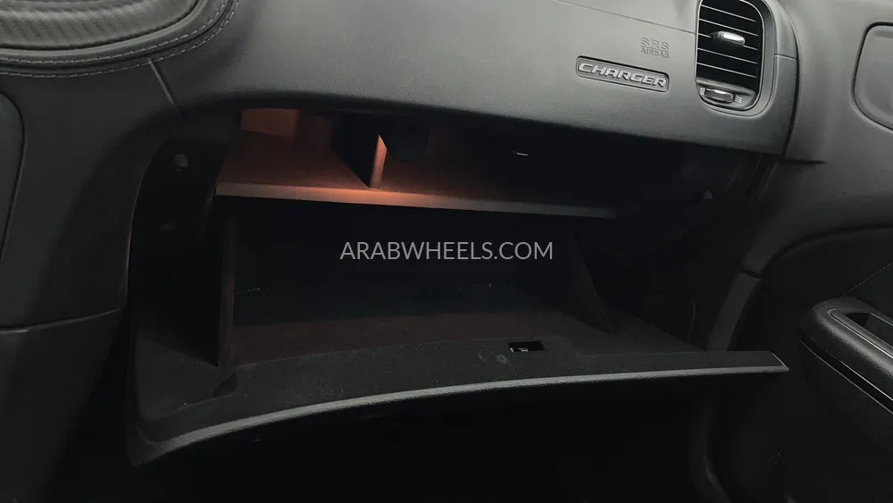 Dodge Charger 2023 for Sale in Dubai Image-32