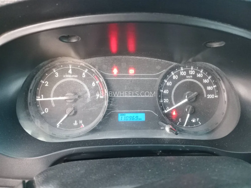 Toyota Hilux 2020 for Sale in Sharjah Image-11