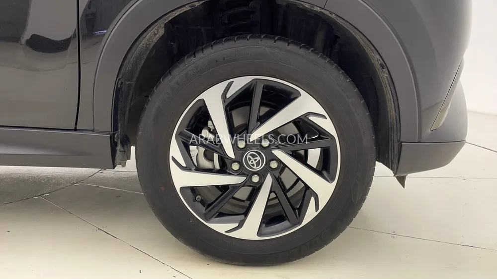 Toyota Rush 2023 for Sale in Dubai Image-10