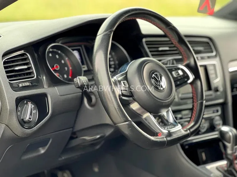Volkswagen Golf GTI 2015 for Sale in Sharjah Image-12