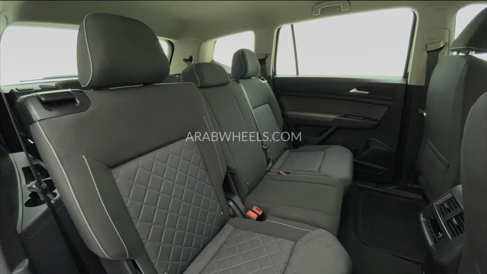 Volkswagen Teramont 2022 for Sale in Dubai Image-25