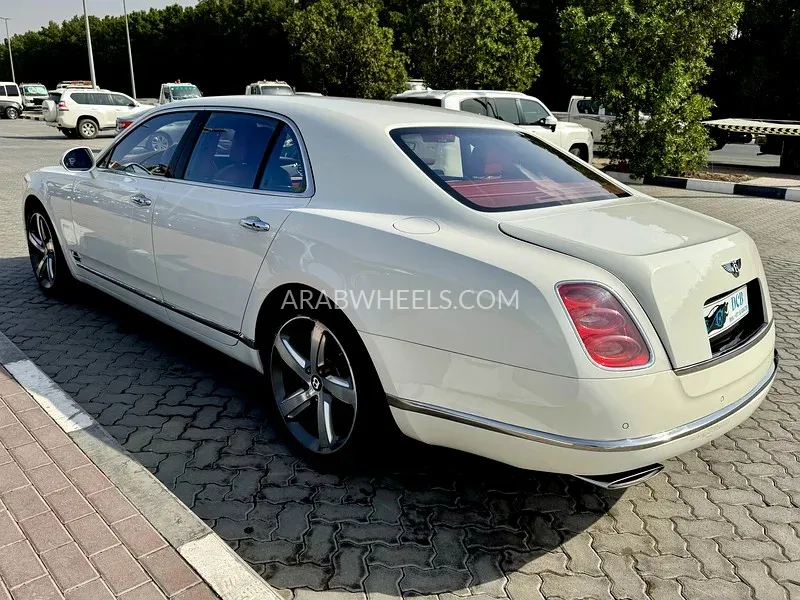 Bentley Mulsanne 2013 for Sale in Sharjah Image-5