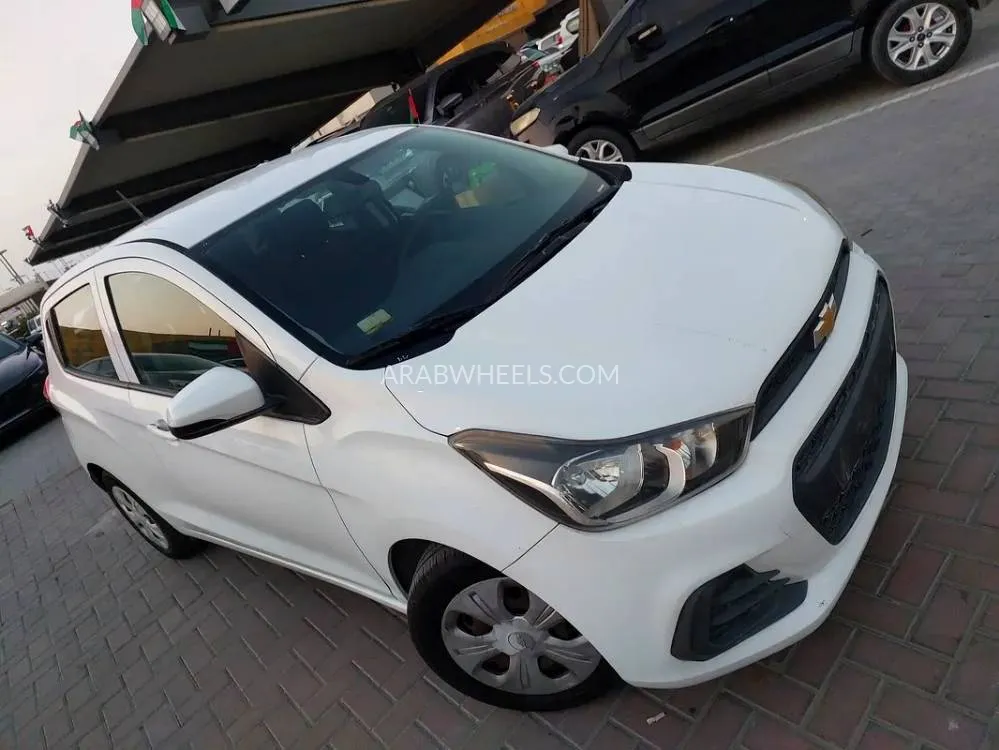 Chevrolet Spark 2017 for Sale in Sharjah Image-15