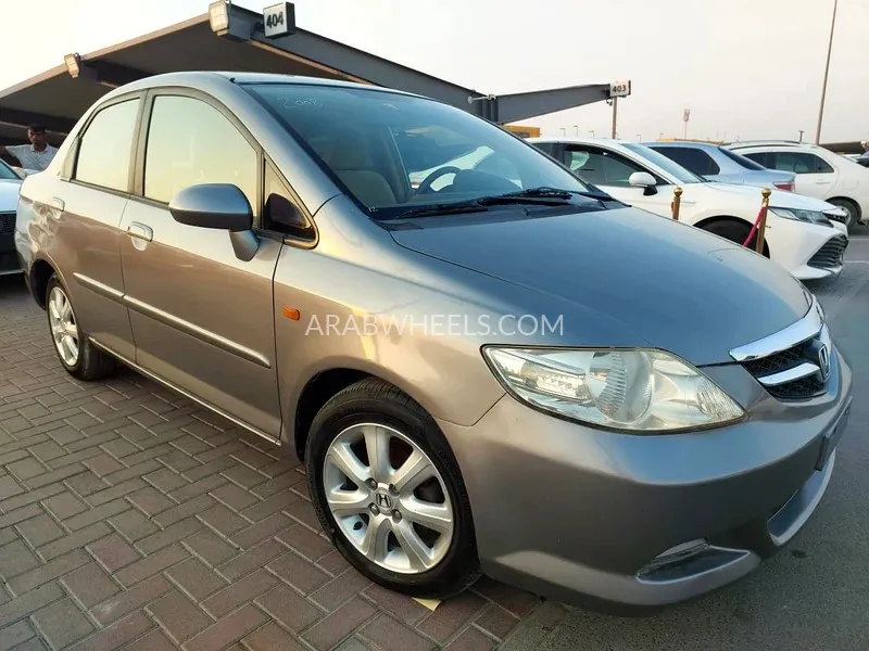 Honda City 2006 for Sale in Sharjah Image-7