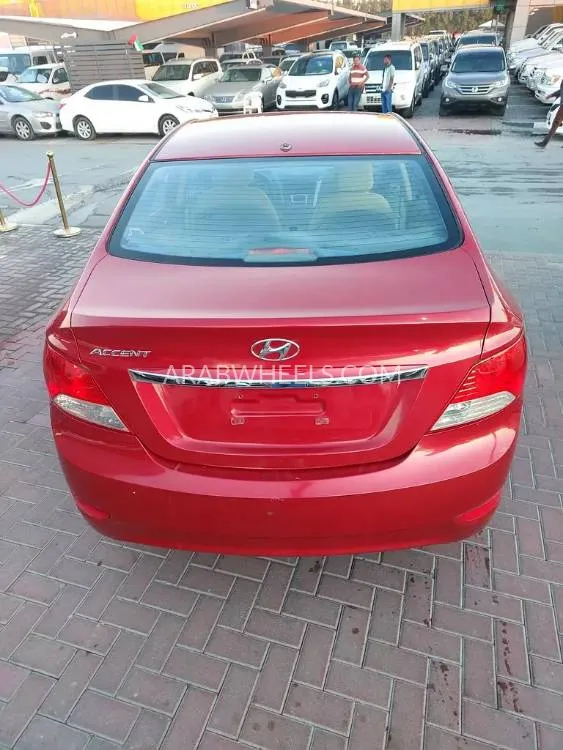 Hyundai Accent 2015 for Sale in Sharjah Image-13