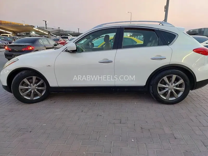 Infiniti EX35 2008 for Sale in Sharjah Image-20