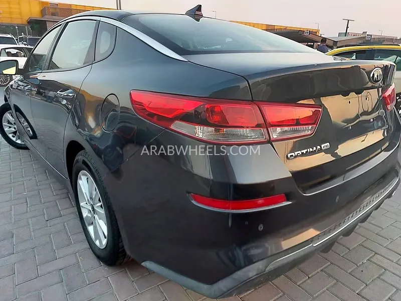 Kia Optima 2018 for Sale in Sharjah Image-14