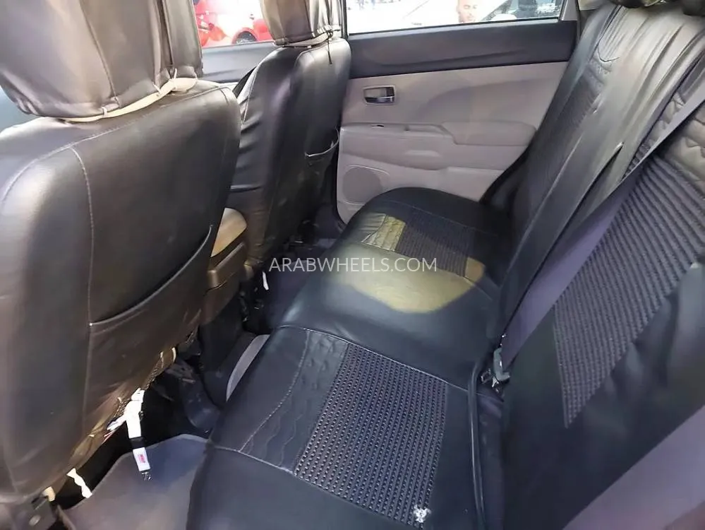 Mitsubishi ASX 2018 for Sale in Sharjah Image-6