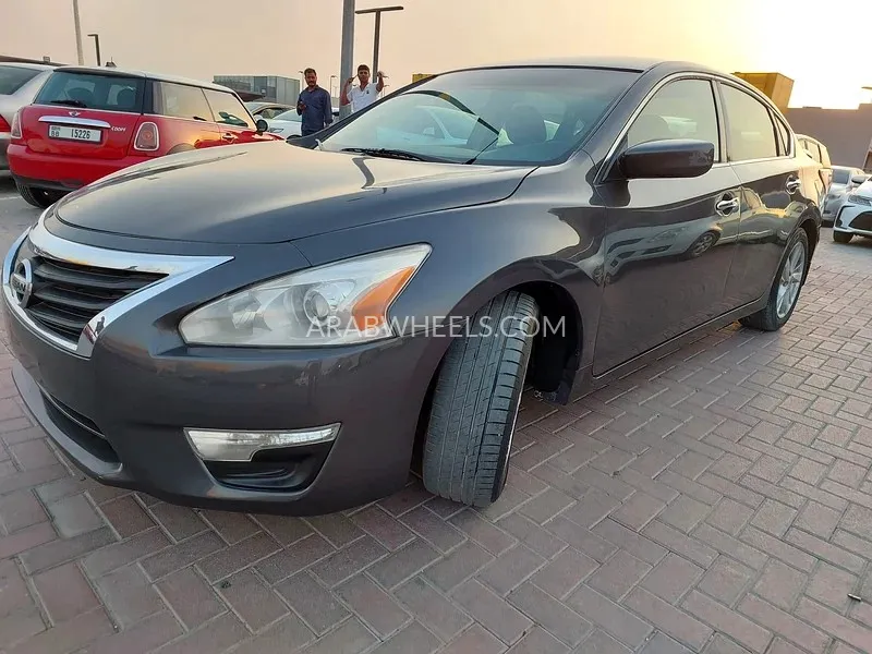 Nissan Altima 2013 for Sale in Sharjah Image-17