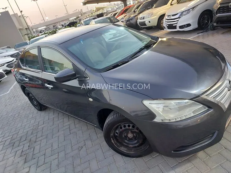 Nissan Sentra 2014 for Sale in Sharjah Image-4