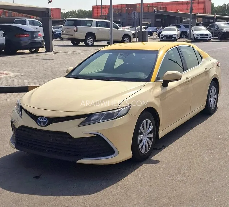 تويوتا كامري 2021 for Sale in الشارقة Image-2