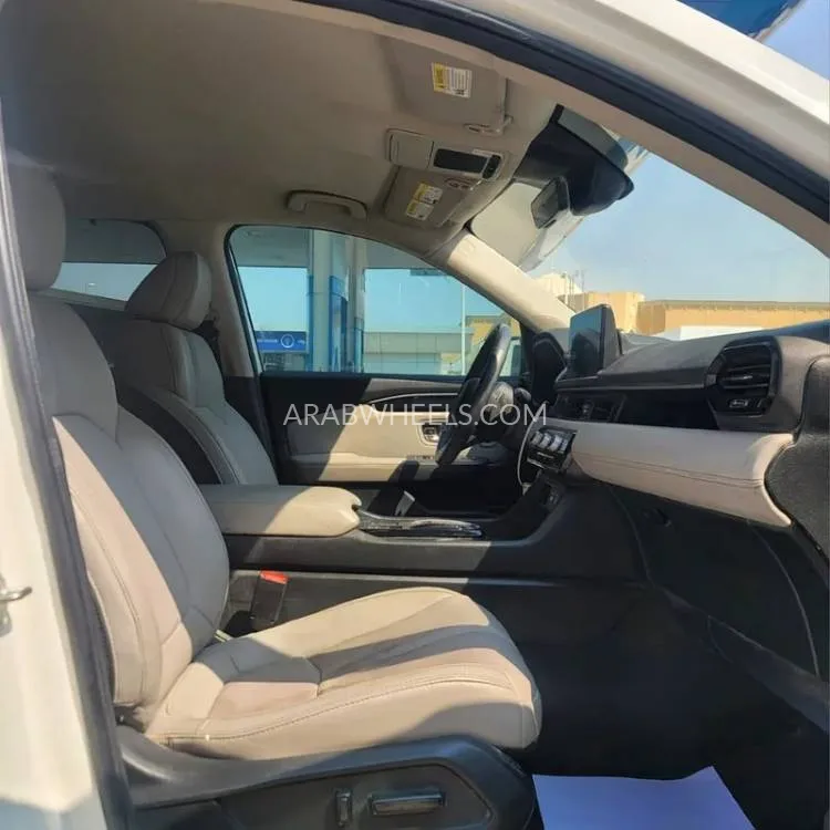Honda Pilot 2023 for Sale in Sharjah Image-5