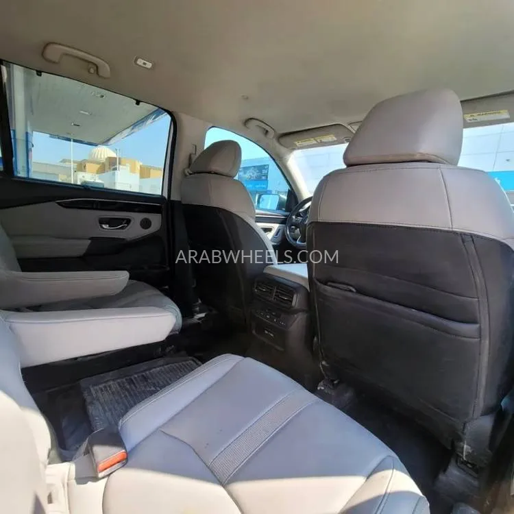 Honda Pilot 2023 for Sale in Sharjah Image-9