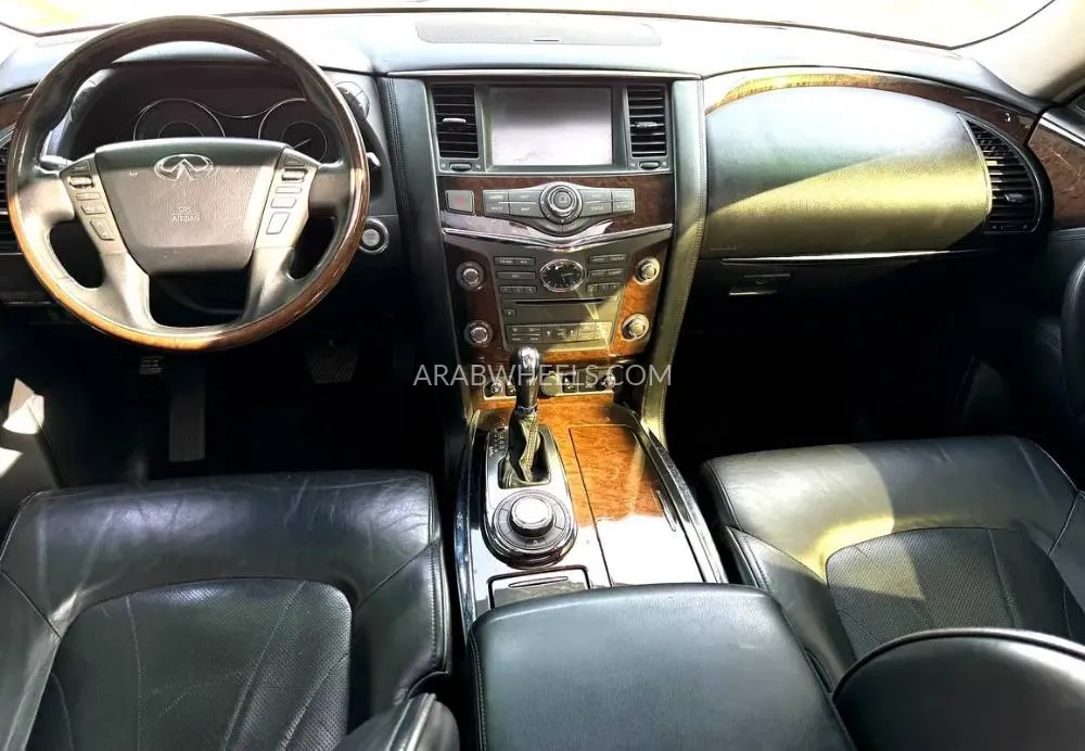 Infiniti QX56 2013 for Sale in Sharjah Image-18