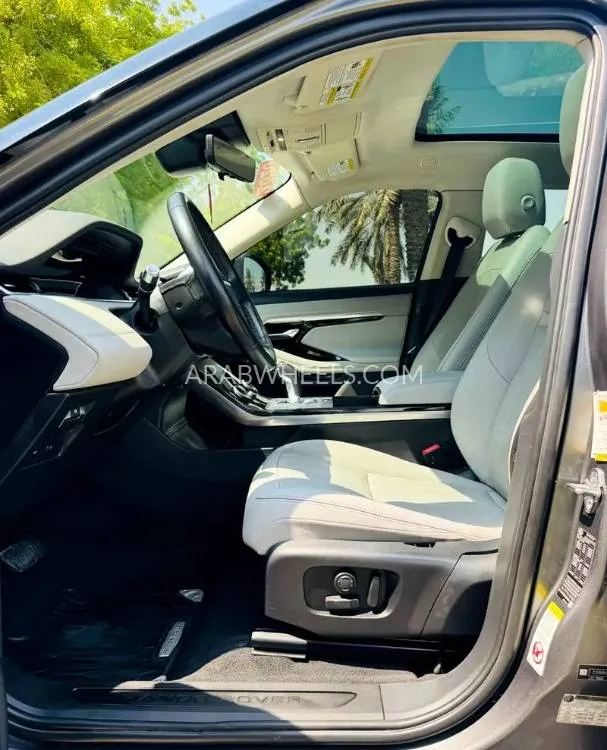 Land Rover Range Rover Evoque 2020 for Sale in Sharjah Image-8