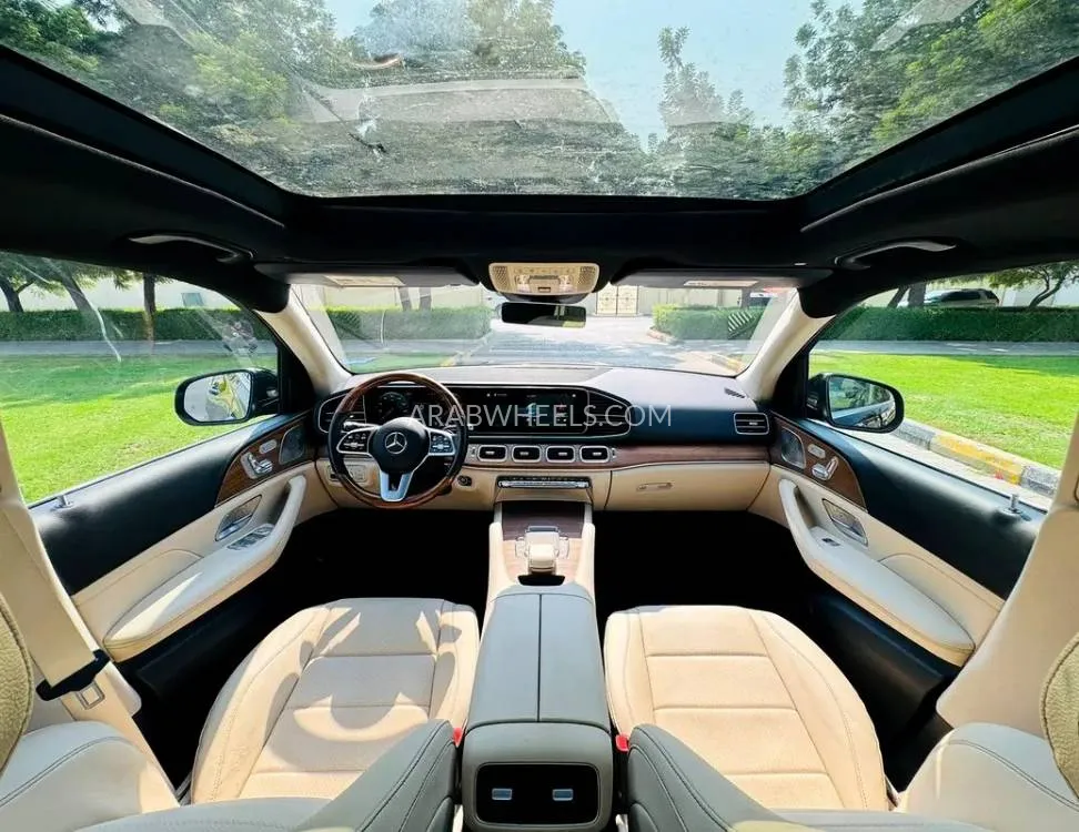 Mercedes Benz GLE Class 2022 for Sale in Sharjah Image-11