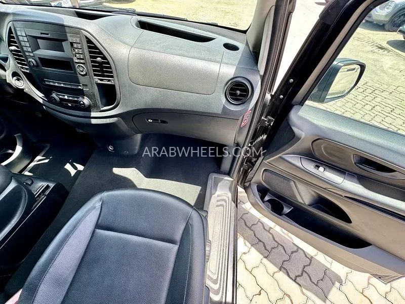 Mercedes Benz Vito 2017 for Sale in Sharjah Image-11