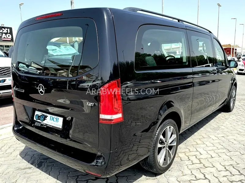 Mercedes Benz Vito 2021 for Sale in Sharjah Image-4