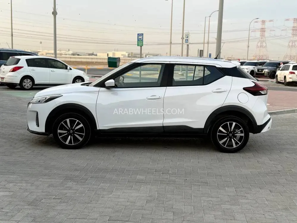 Nissan Kicks 2022 for Sale in Abu Dhabi Image-3