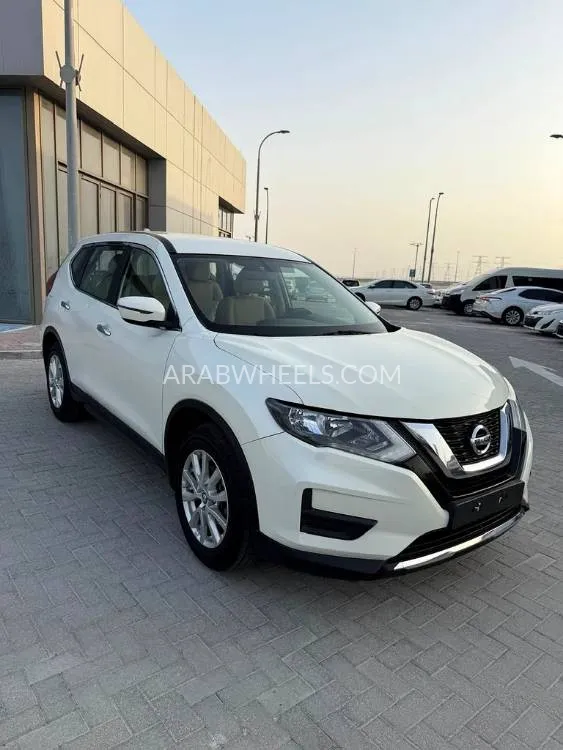 Nissan X-Trail 2018 for Sale in Abu Dhabi Image-16