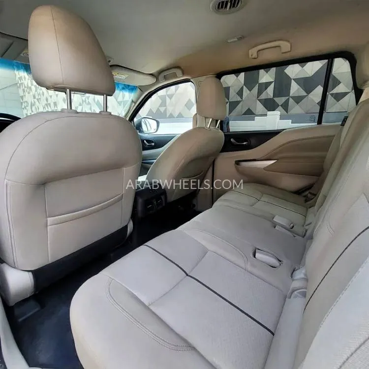 نيسان إكستيرا 2024 for Sale in الشارقة Image-8