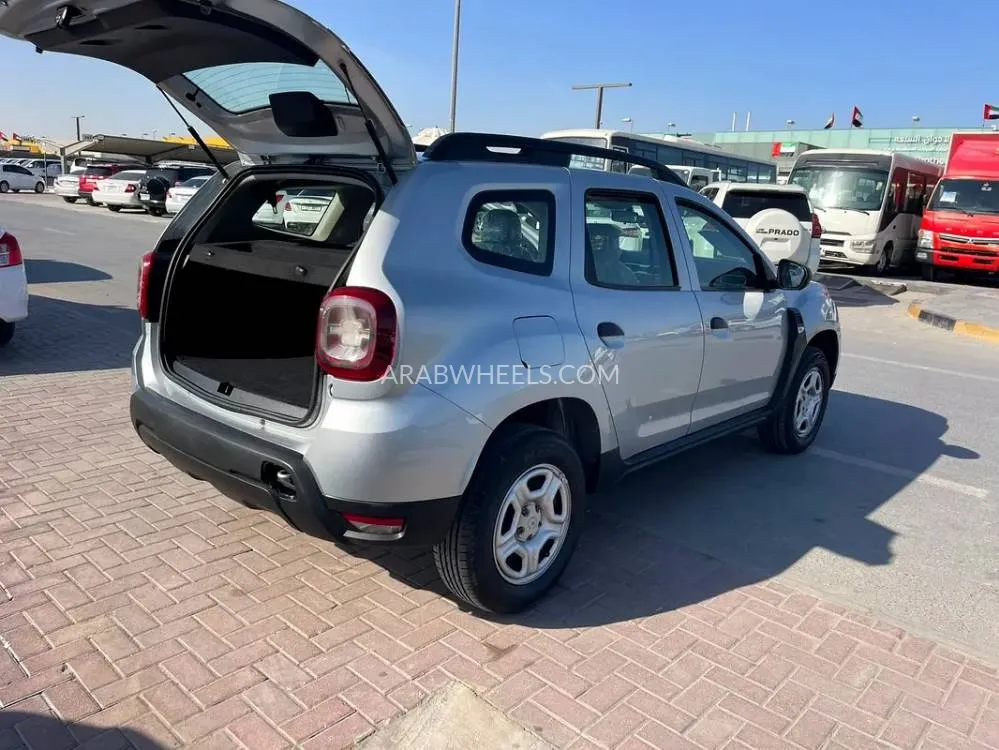 Renault Duster 2020 for Sale in Sharjah Image-7