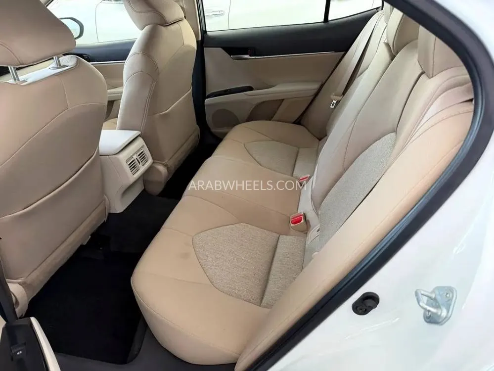 Toyota Camry 2019 for Sale in Abu Dhabi Image-10