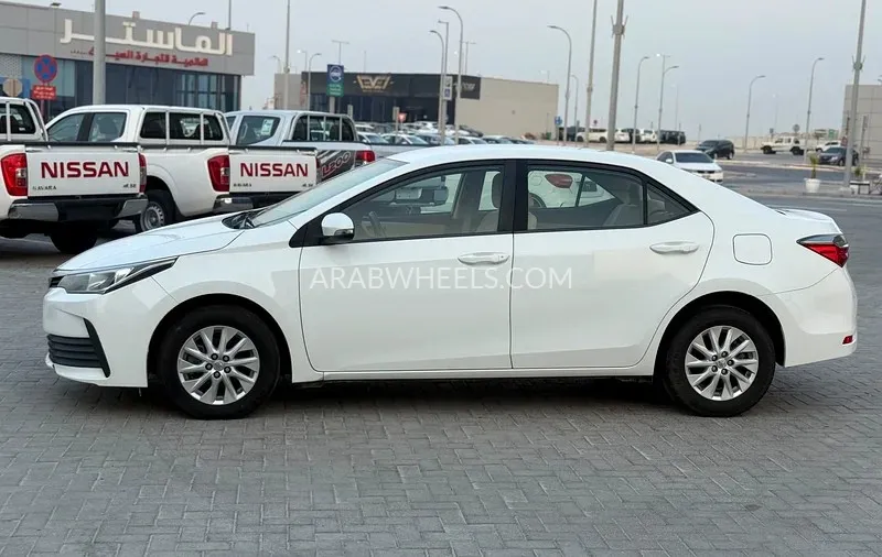 Toyota Corolla 2019 for Sale in Abu Dhabi Image-5