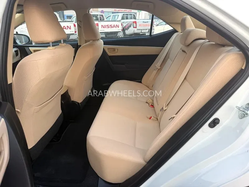 Toyota Corolla 2019 for Sale in Abu Dhabi Image-9