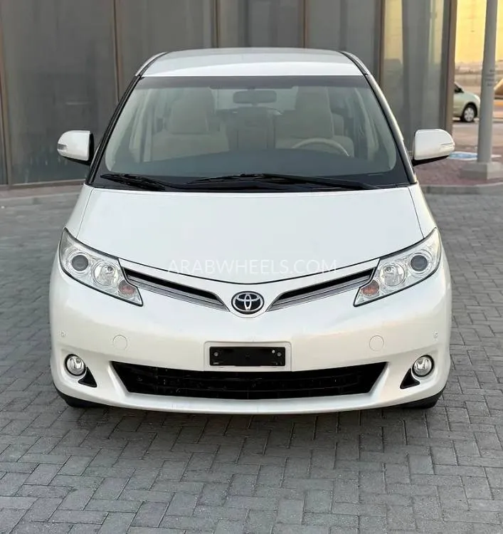 تويوتا بريفيا 2019 for Sale in أبو ظبي Image-9