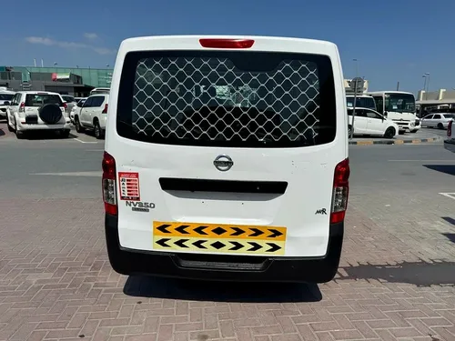 Nissan Urvan 2021