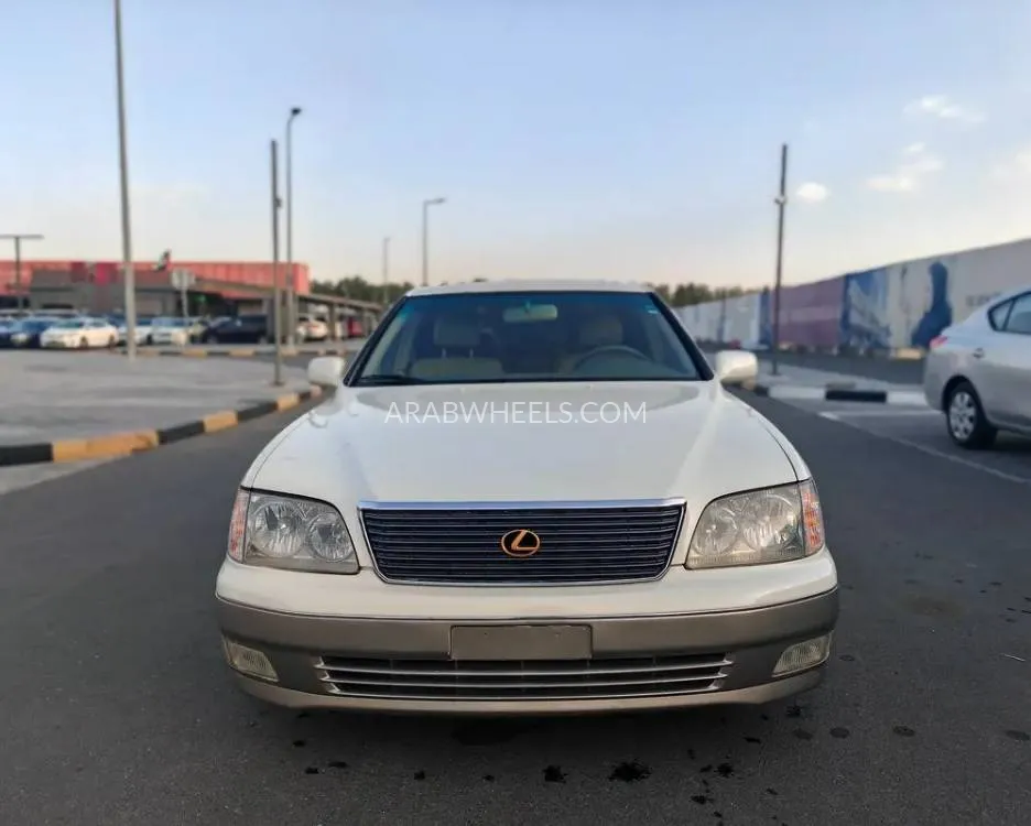 Lexus LS 1998 for Sale in Sharjah Image-8