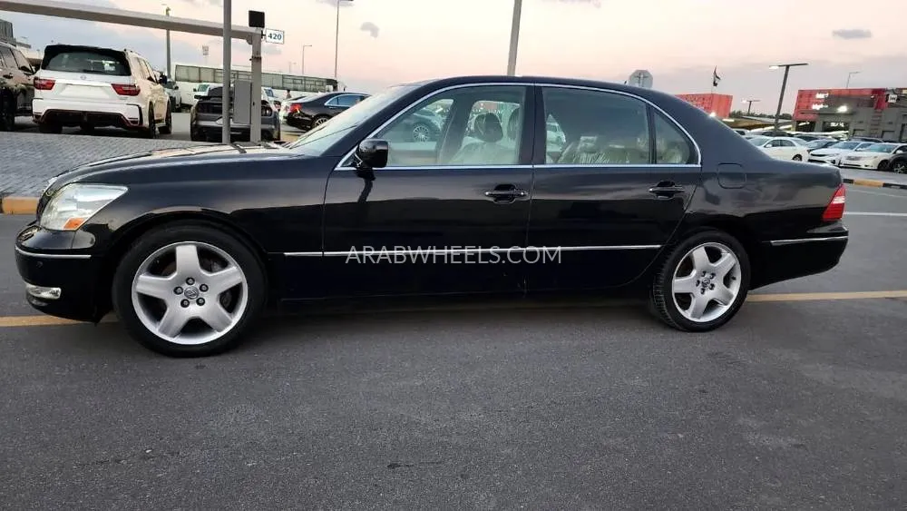 لكزس LS 2005 for Sale in الشارقة Image-9