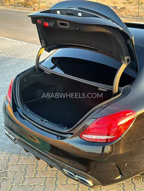 Mercedes Benz C Class 2017 for Sale in Abu Dhabi Image-8