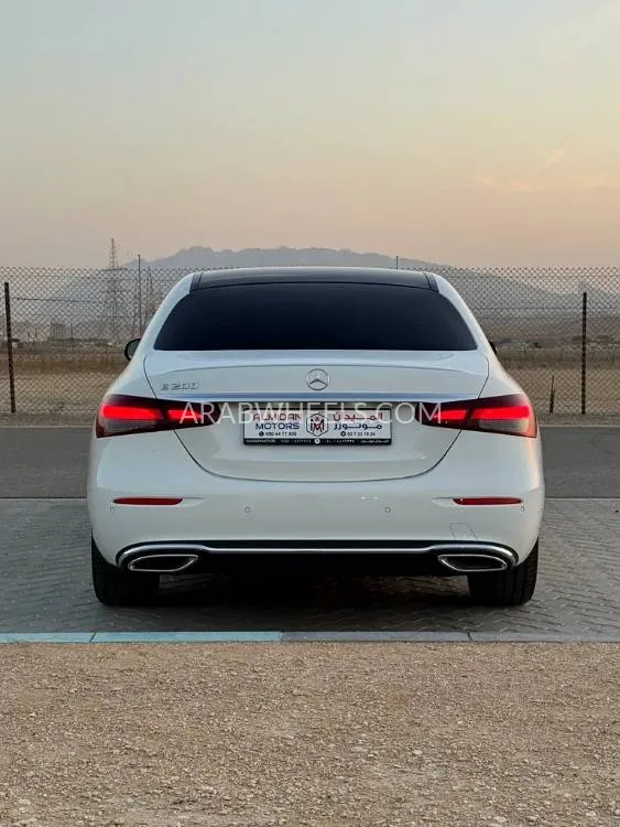 Mercedes Benz E Class 2023 for Sale in Abu Dhabi Image-13