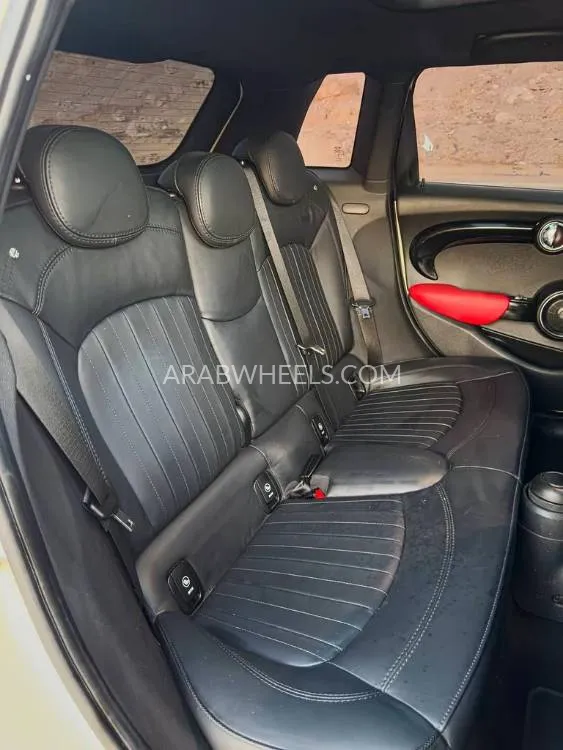 ميني كوبر 2019 for Sale in أبو ظبي Image-14