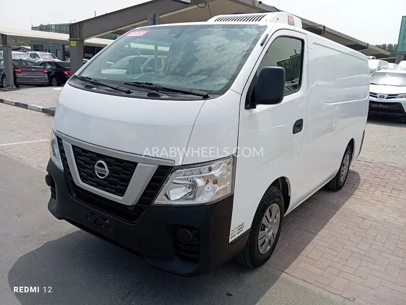 Nissan Urvan 2020 for Sale in Sharjah Image-8