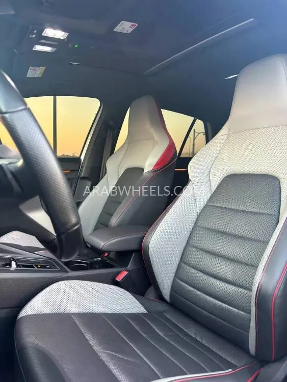 Volkswagen Golf GTI 2021 for Sale in Abu Dhabi Image-14