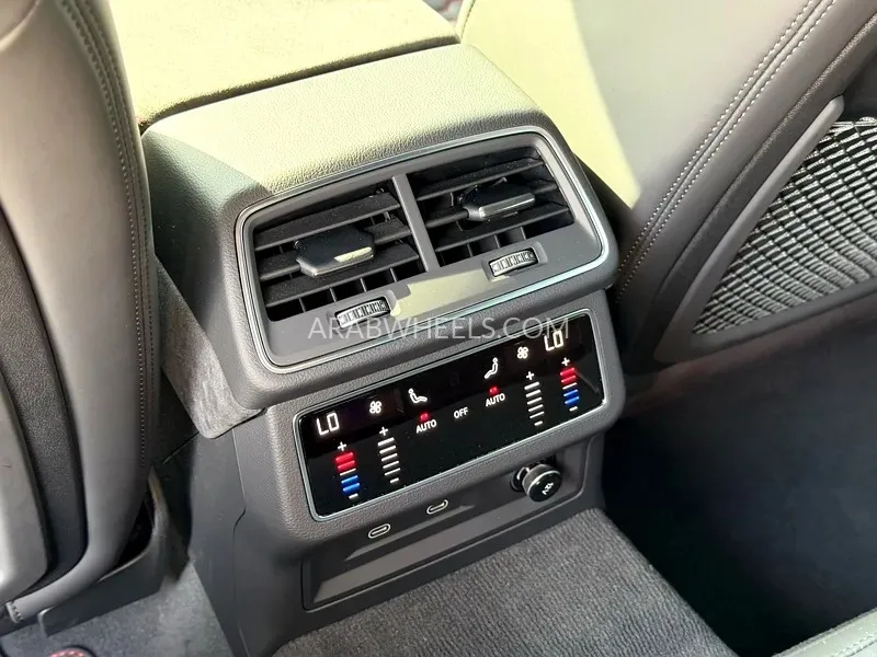 Audi RS 7 2024 for Sale in Dubai Image-8