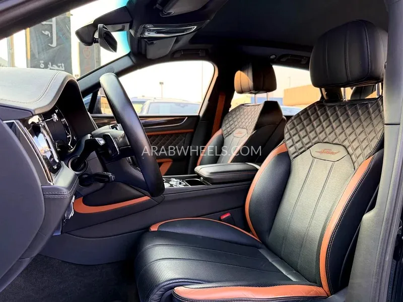 Bentley Bentayga 2021 for Sale in Dubai Image-6