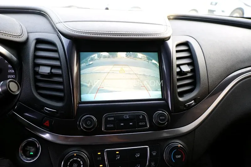 Chevrolet Impala 2019 for Sale in Abu Dhabi Image-4