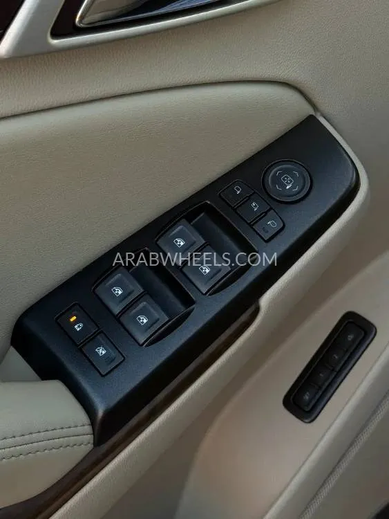 GMC Yukon XL 2019 for Sale in Abu Dhabi Image-14