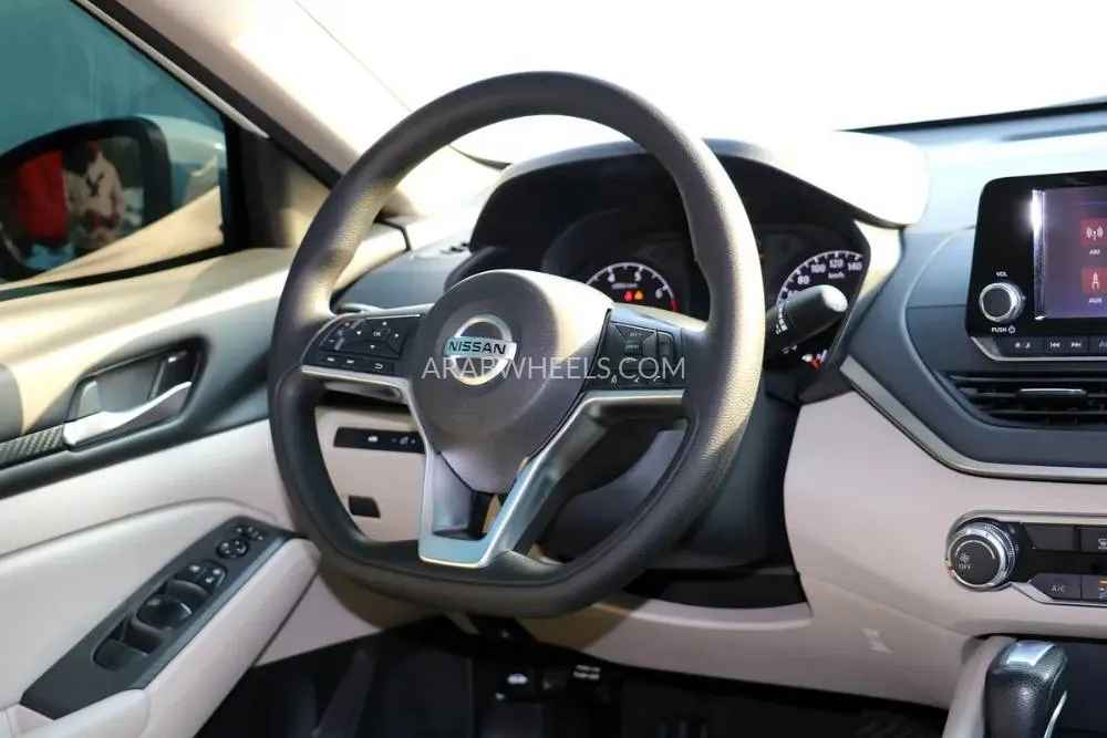 Nissan Altima 2022 for Sale in Abu Dhabi Image-19