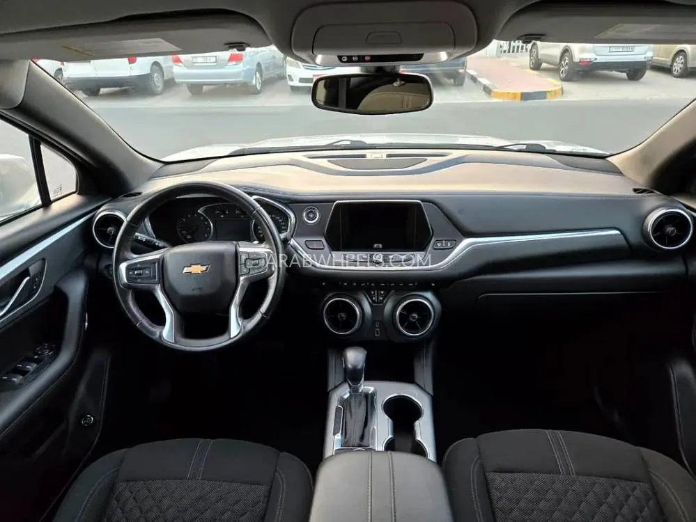 Chevrolet Blazer 2019 for Sale in Fujairah Image-7