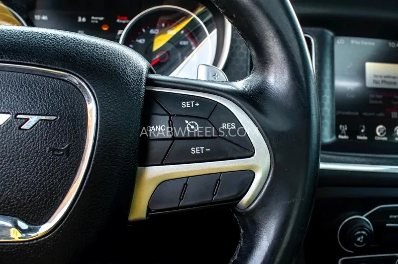 Dodge Charger 2016 for Sale in Sharjah Image-13