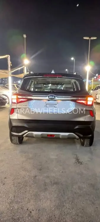 Kia Seltos 2020 for Sale in Sharjah Image-2