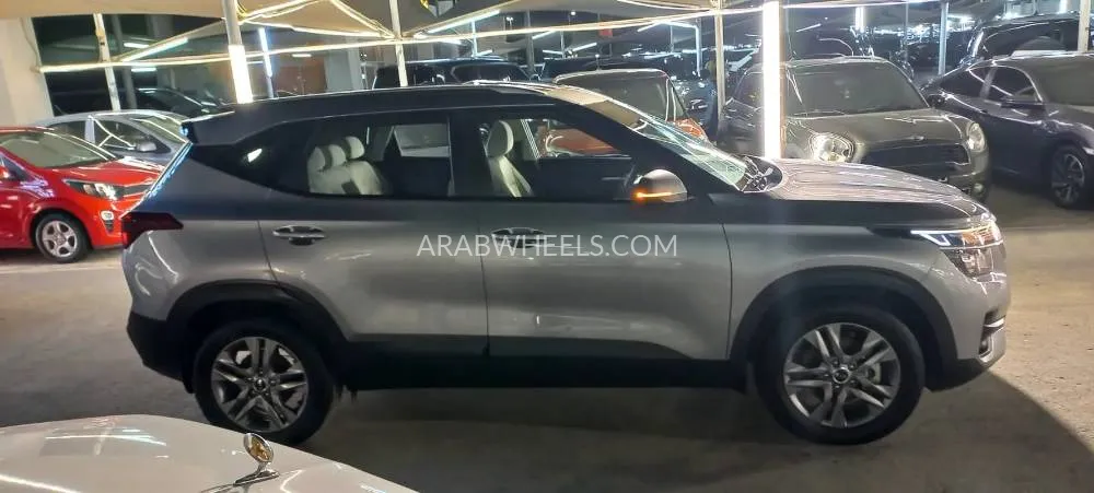 Kia Seltos 2020 for Sale in Sharjah Image-15